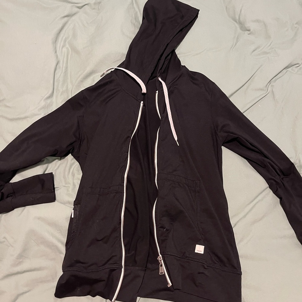 Vuori black zip up jacket